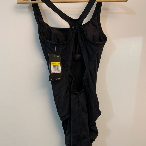 NWT Nike Epic Trainer One-Piece Swim Suit, Medium - Picture 2 of 3